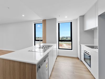 206 / 82 Elmhurst Road , Truganina