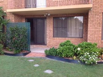 1 / 72 Bent Street, Tuncurry
