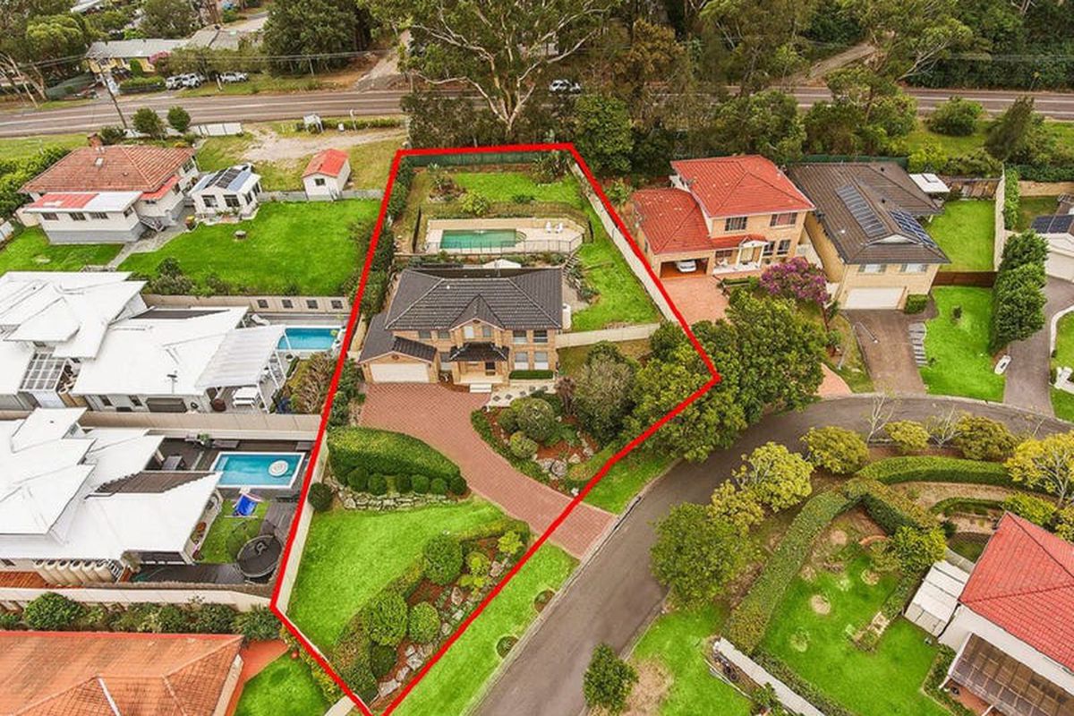 12 Scribbly Gum Crescent, Erina