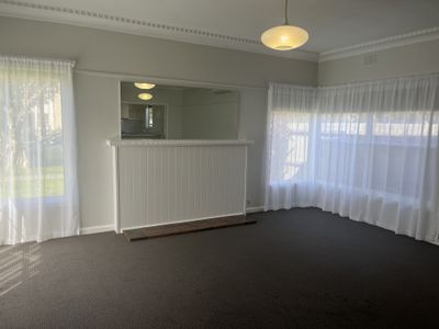 6 Rugby Street, Belmont