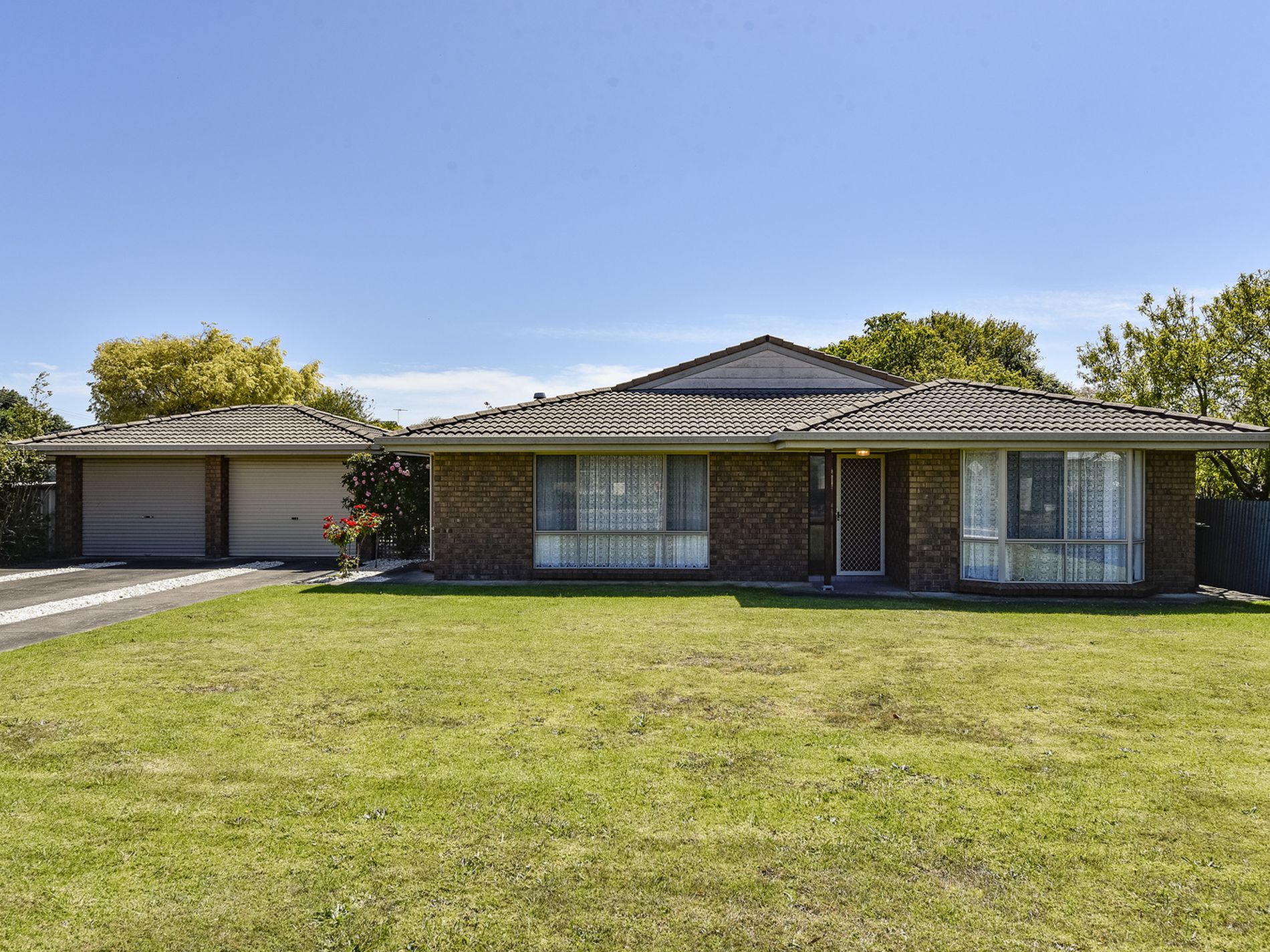 16 Third Street, Millicent