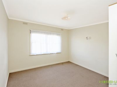 6 Queen Street, Horsham