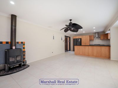 1 Willard Cct, Banksia Grove