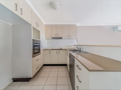 8 / 21 Wiseman Street, Macquarie