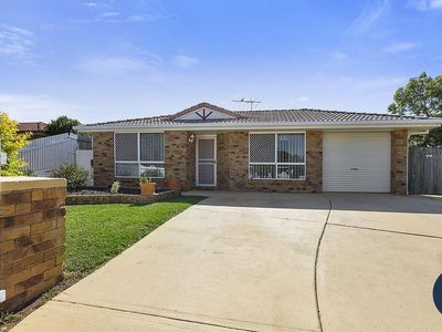 1 Papaya Court, Kallangur