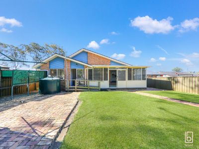 12 Buckland Avenue, Kanwal