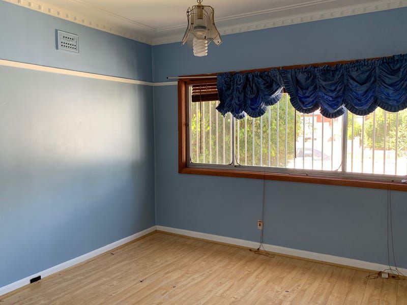 201 Moorefields Road, Roselands
