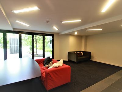 G30 / 386 Burwood highway, Burwood