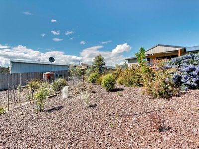 12 Emma Street, Cygnet