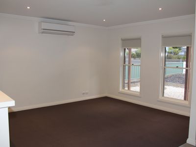 1 / 40 Playne Street, Heathcote