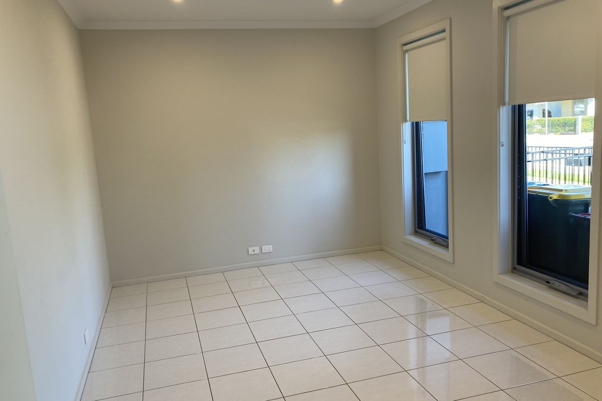 61 Hamilton Boulevard, Evanston Gardens