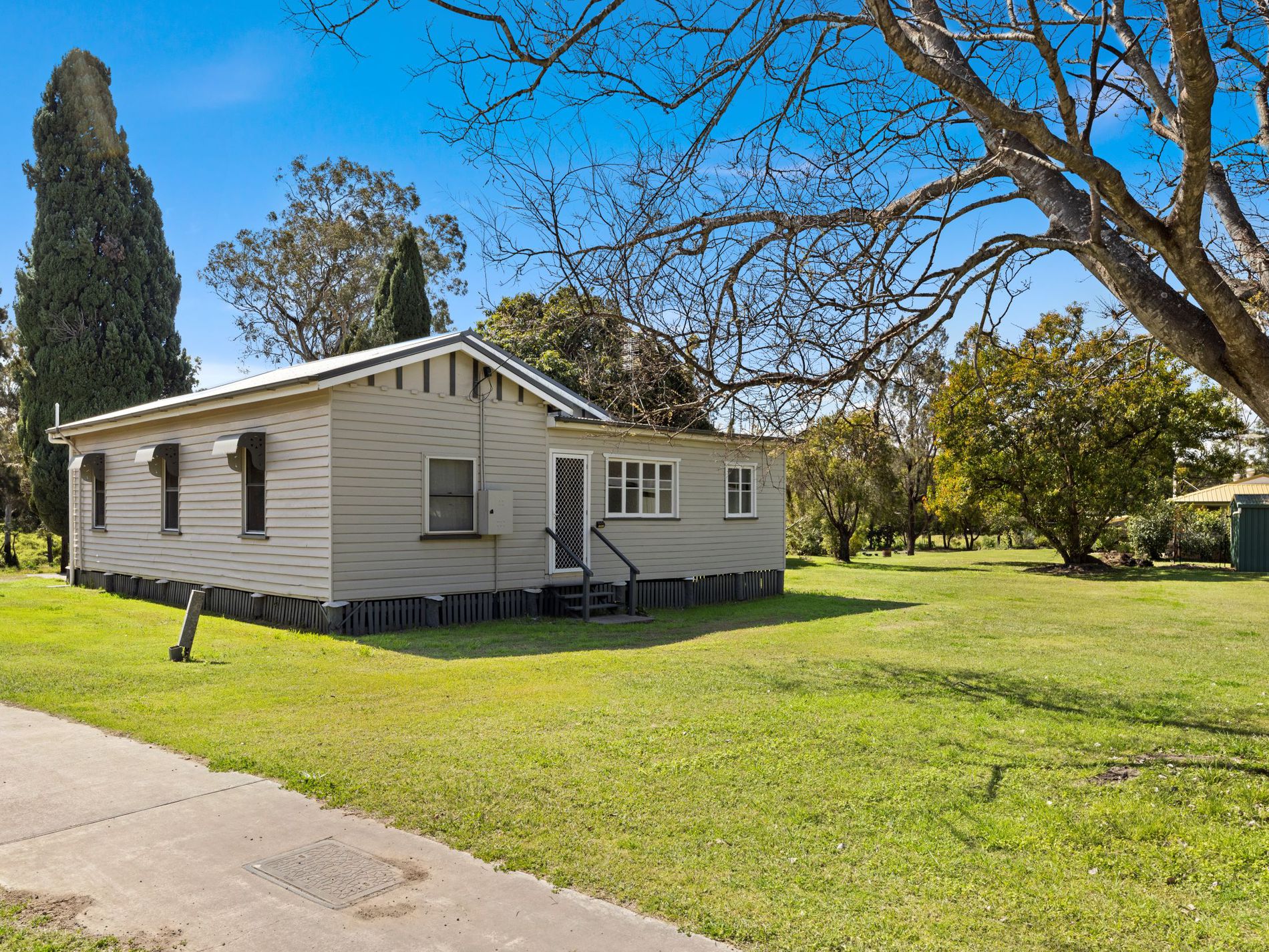 20 Jones Road, Withcott Hot Property
