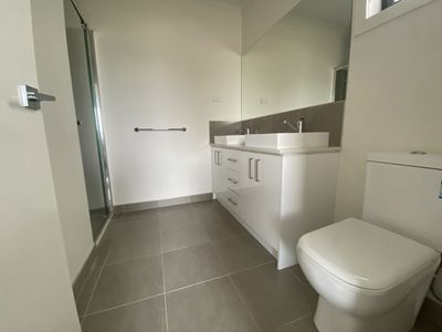65 Stanmore Crescent, Wyndham Vale