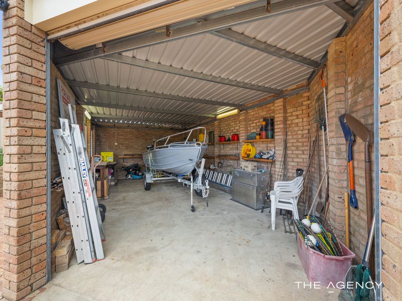 2 Priam Road, Silver Sands