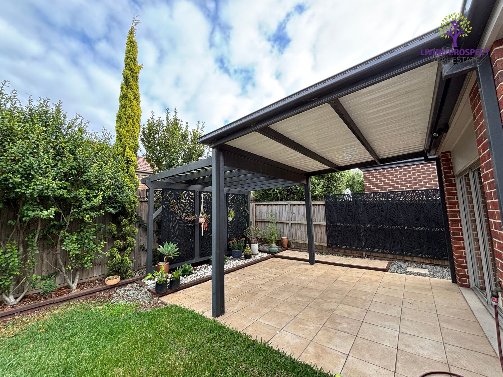 25 Hanover Street, Point Cook