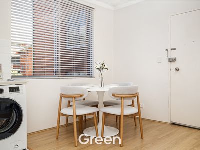 21 / 21-27 Meadow Crescent, Meadowbank