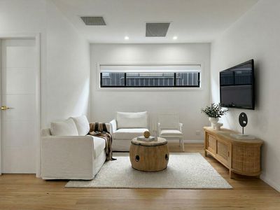 9 Brae Road , Albion Park