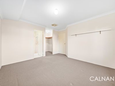 13 Woodspring Trail, Canning Vale