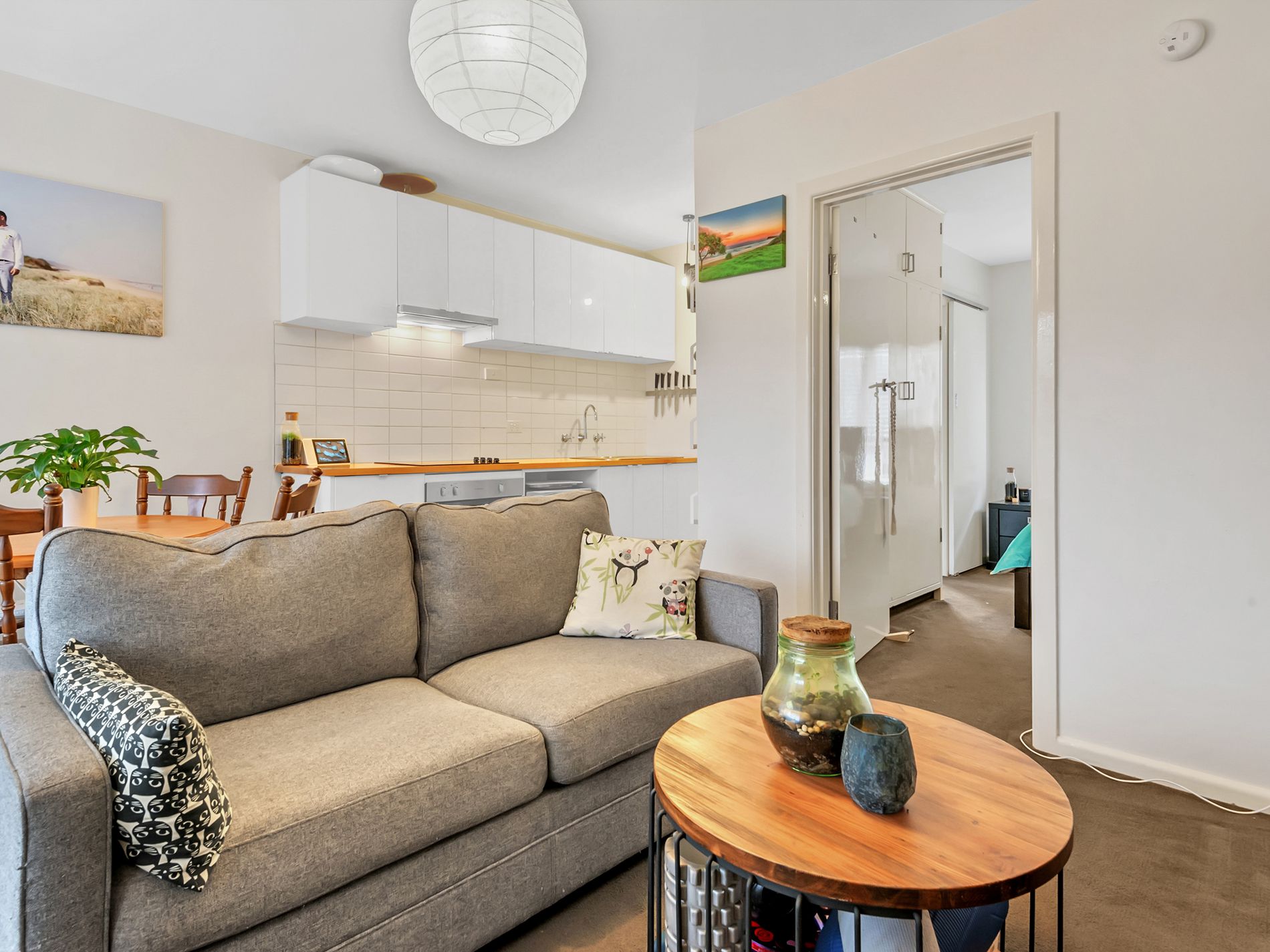 2/21 Hobart Road, Murrumbeena