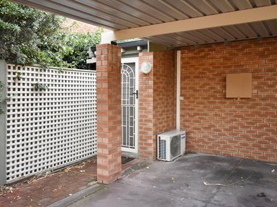8/31 Stanley Street, Scarborough
