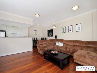 27 / 5 Bay Drive, Meadowbank