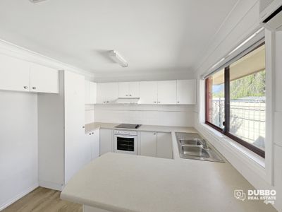 2 / 36 Windsor Parade, Dubbo