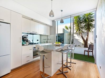 19 / 1 Danks Street, Waterloo