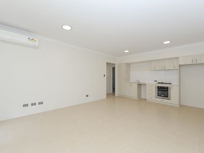 14 / 1 Elsbury Approach, Clarkson