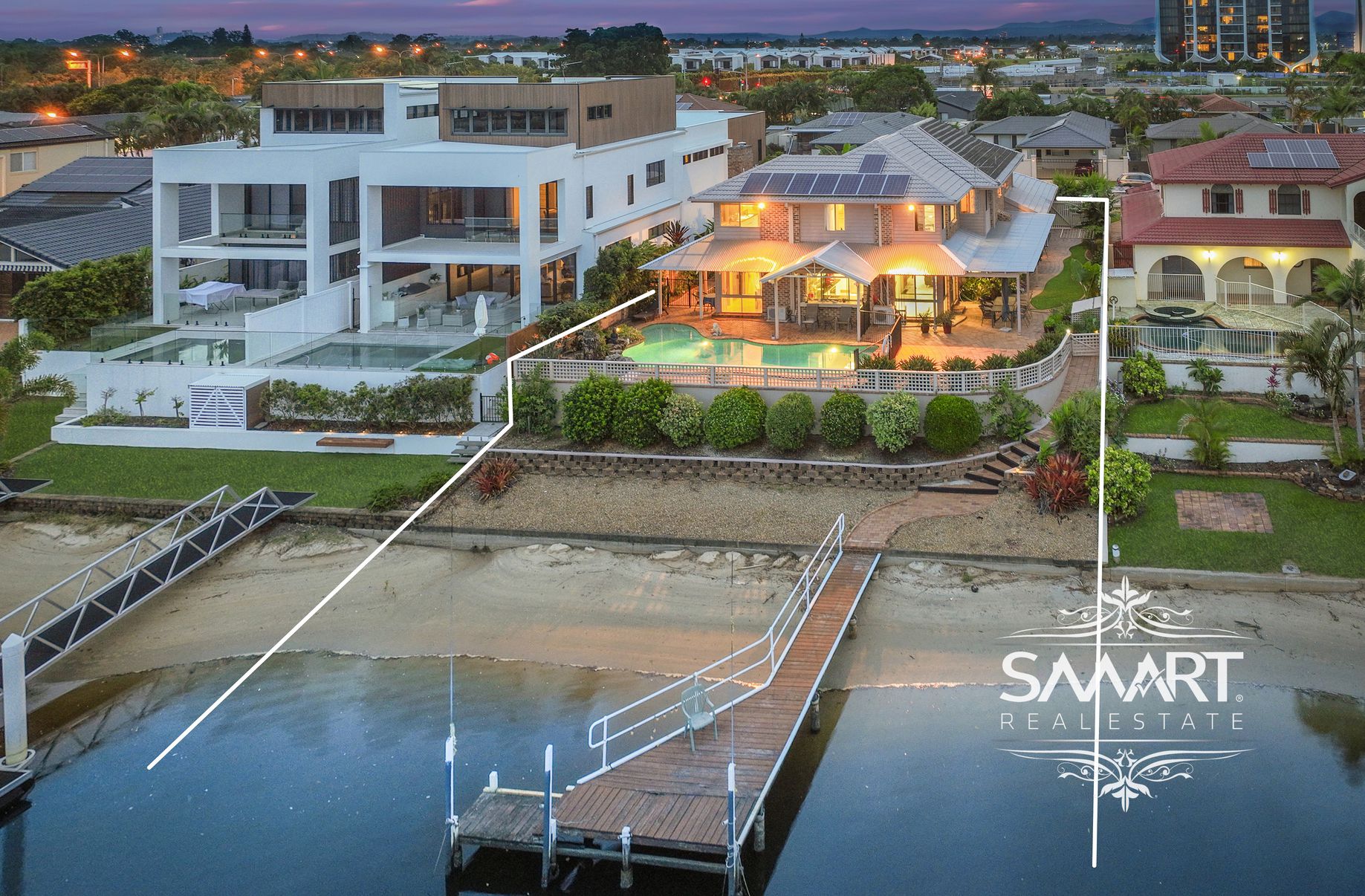 72 Waitomo Street, Broadbeach Waters Smart Real Estate
