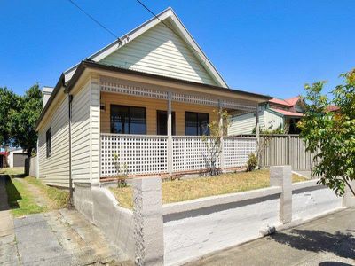 85 Bay Road, Botany