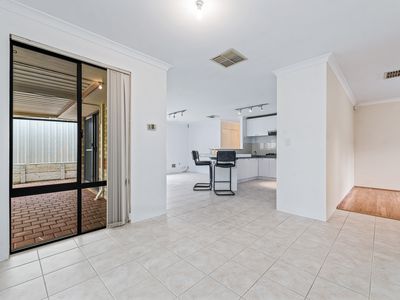 68 Pennlake Drive, Spearwood
