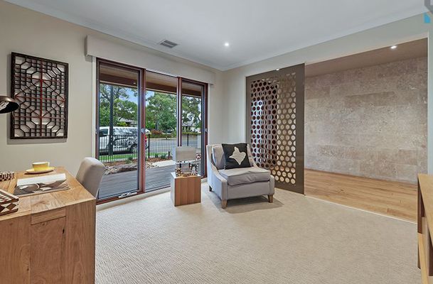 15 Greenvale Gardens Boulevard, Greenvale