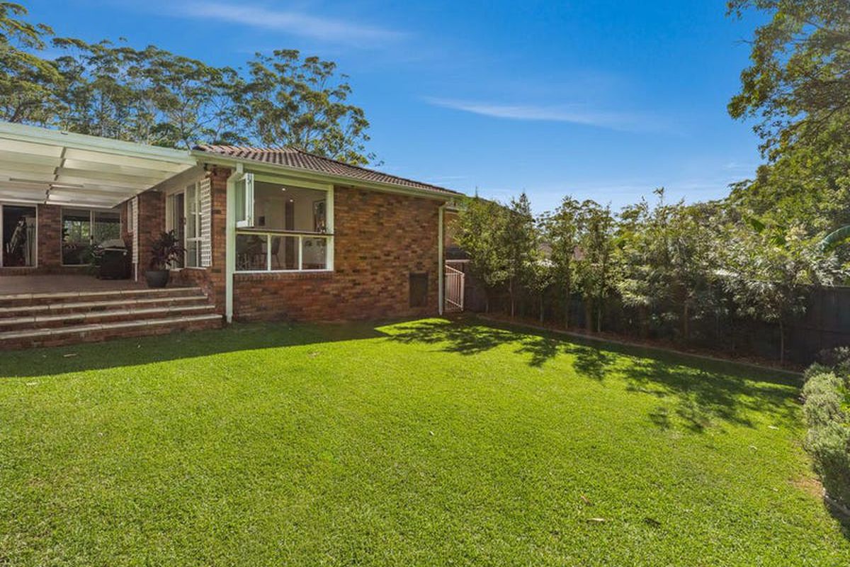 1 Eagle Close, Lisarow