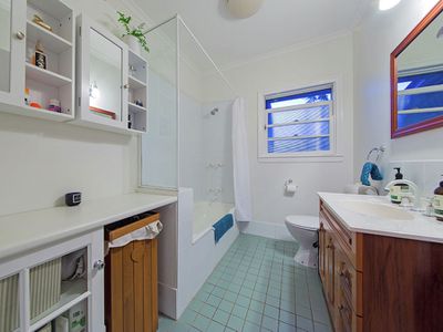 15 Major Street, Manly West