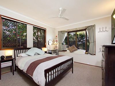 22 Algona Street, Rochedale South