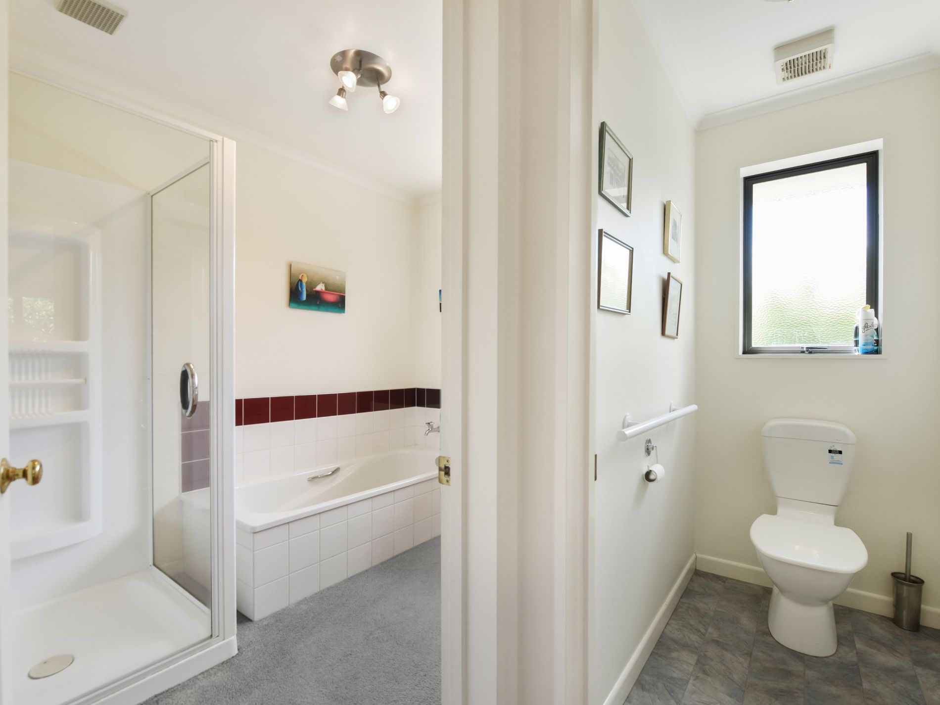 5 Di Pierri Way, The Wood