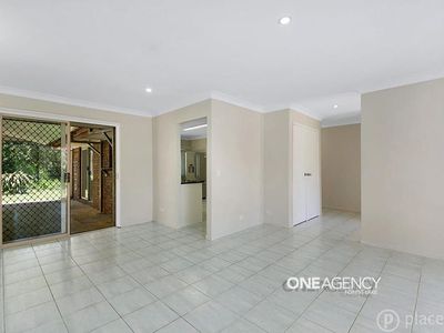 10 Wilpowell Street, Oxley
