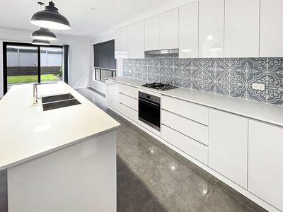 2 Bayou Avenue, Dubbo