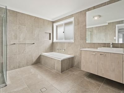 35 Bara Parade , Dolphin Point