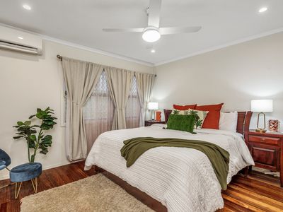 32 Sommerville Crescent, Whitfield