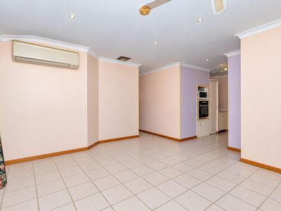 25 Dellar Road, Maddington