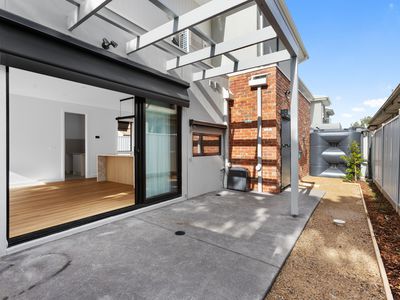 1 / 29 Hampton Parade, West Footscray
