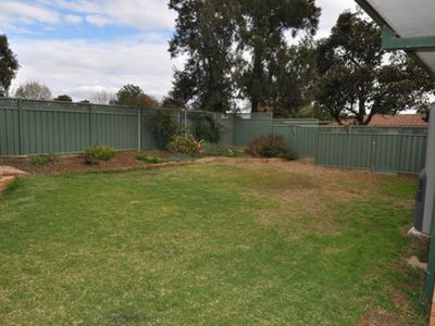 1A Cedar Court, Dubbo
