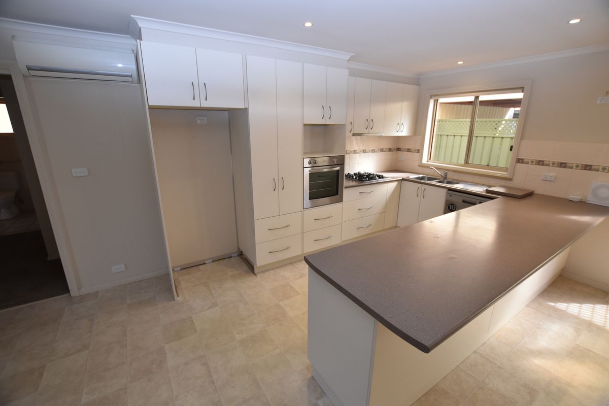 2 / 22 Saunders Street, Kyabram