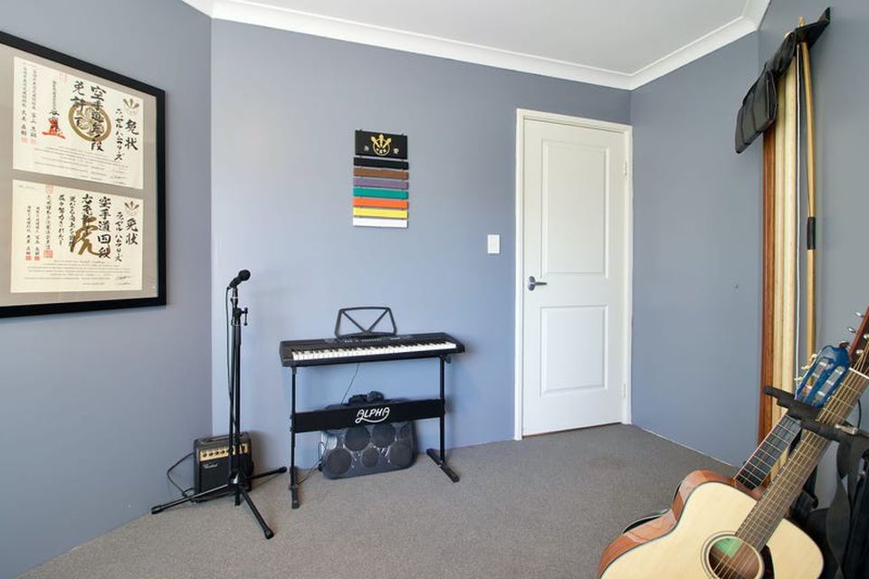 1 Homestead Place , Byford