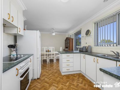8/11 Range Street, Wauchope