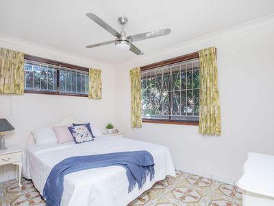 3 / 22 Markwell Avenue, Surfers Paradise