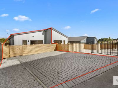 39 Tributary Parade , Drury