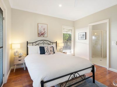 2 Jade Place, Bodalla
