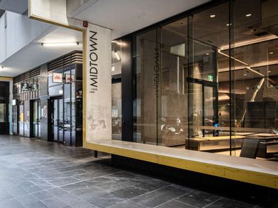 702 / 11 Rose Lane, Melbourne